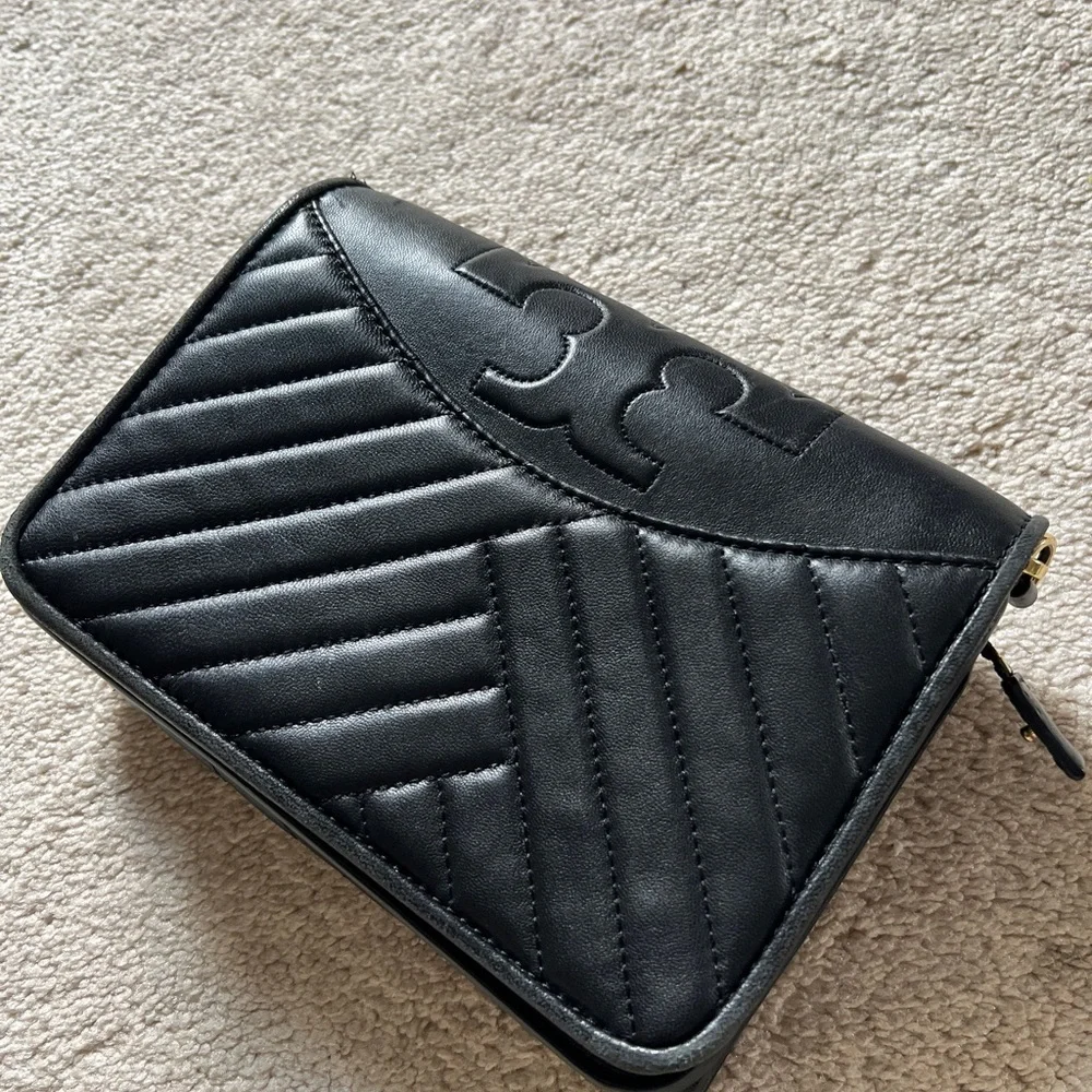 Tory Burch Black Quilted Leather Chain Crossbody